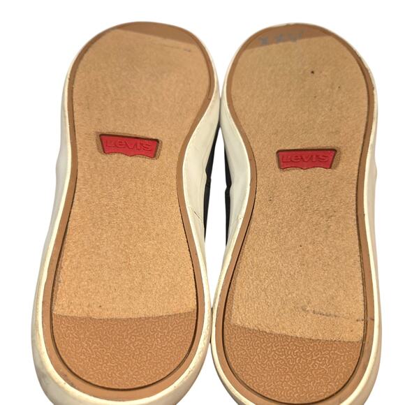 Mens Tennis Shoe 8 Levi's Comfort Black Laces Athletic Sneaker Sports - Picture 7 of 8